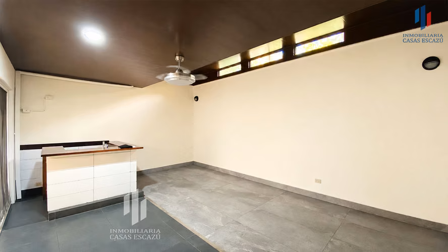 Casa en Condominio en Escazú Centro en Alquiler con A/C, Mascota pequeña sí - Imagen 6