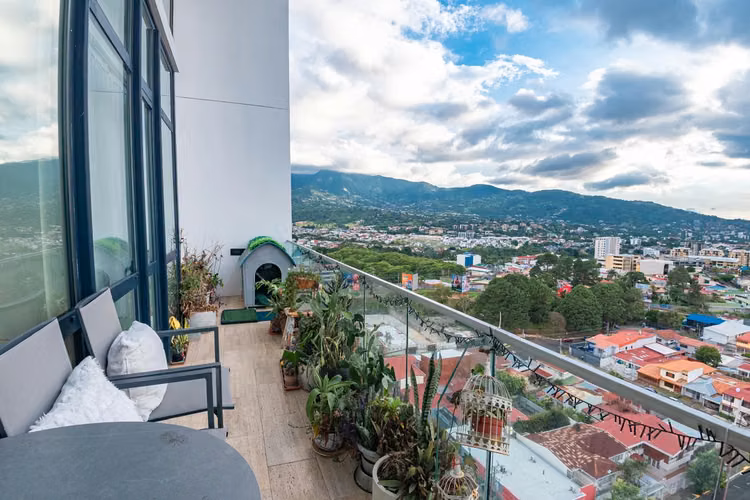 APARTAMENTO CON BALCÓN VENTA METROPOLITAN TOWER SABANA EM391 - Imagen 4