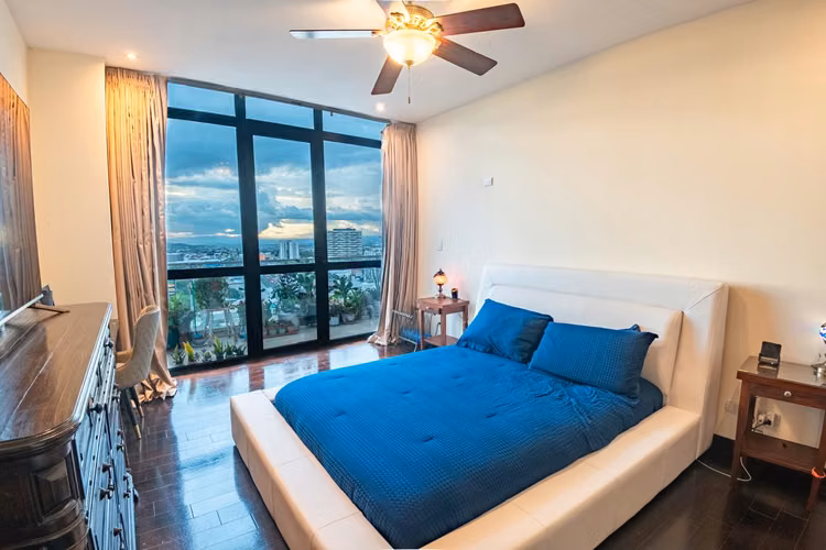 APARTAMENTO CON BALCÓN VENTA METROPOLITAN TOWER SABANA EM391 - Imagen 13