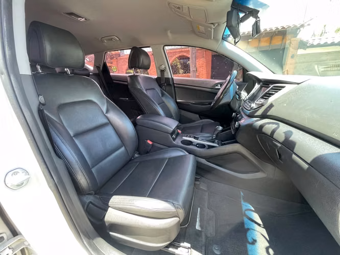 HYUNDAI TUCSON 2016