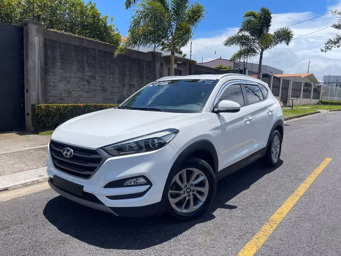 HYUNDAI TUCSON 2016