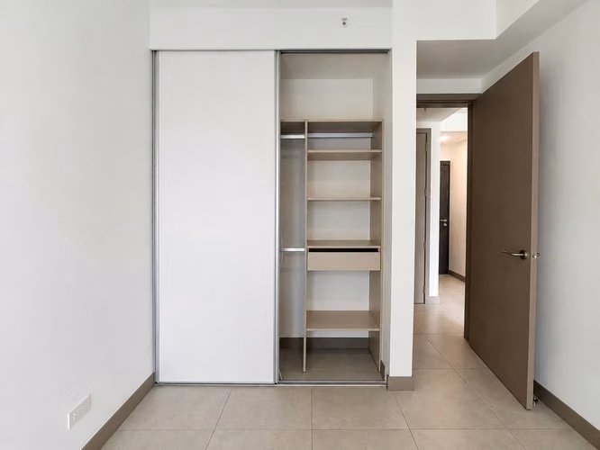 Apartamento en alquiler en Núcleo Sabana | Piso 5, balcón y parqueo. - Imagen 8