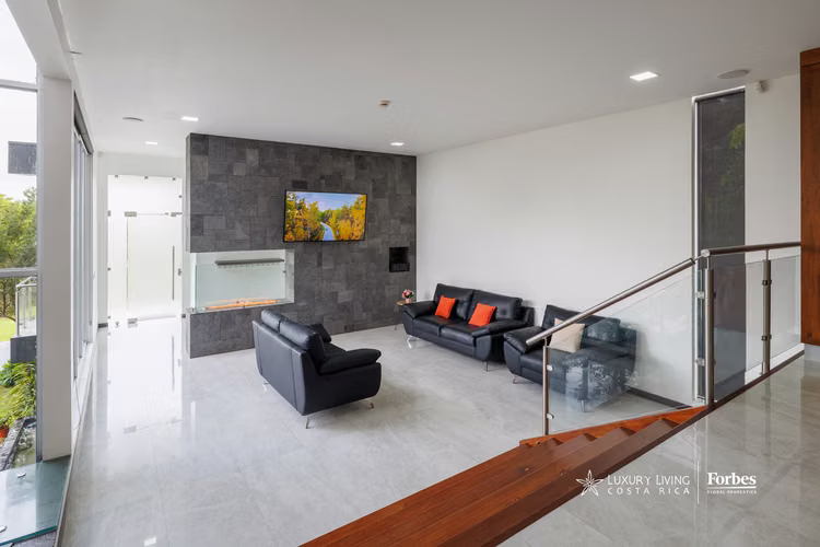 21548 - Casa moderna de 3 niveles, 4 hab, oficina y jacuzzi en San Rafael - Imagen 7