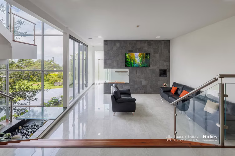 21548 - Casa moderna de 3 niveles, 4 hab, oficina y jacuzzi en San Rafael - Imagen 5
