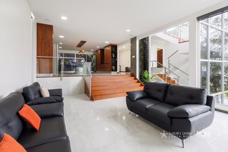 21548 - Casa moderna de 3 niveles, 4 hab, oficina y jacuzzi en San Rafael - Imagen 6
