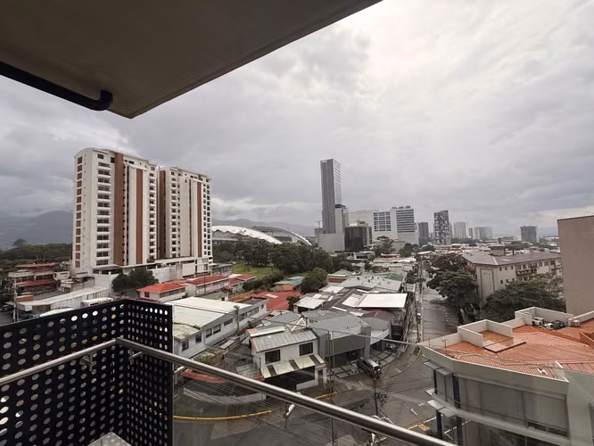 ESTUDIO AMOBLADO PARA ESTRENAR EN TORRE  LINDA DECORACION  EN SABANA NORTE - Imagen 8