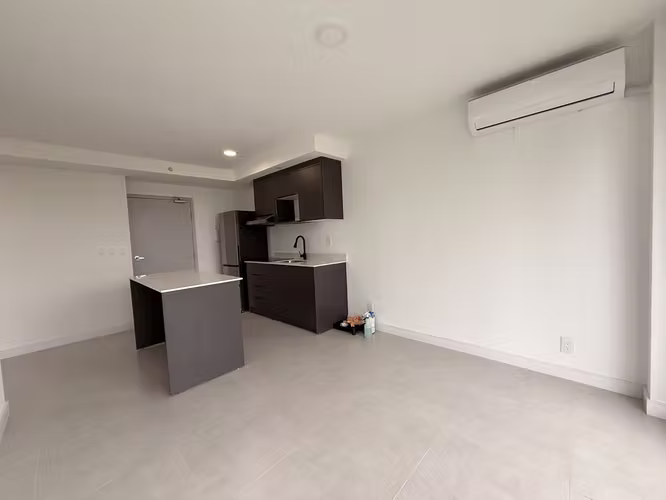 APARTAMENTO PARA ESTRENAR EN TORRE CON VISTA HERMOSA  EN ROHRMOSER - Imagen 5