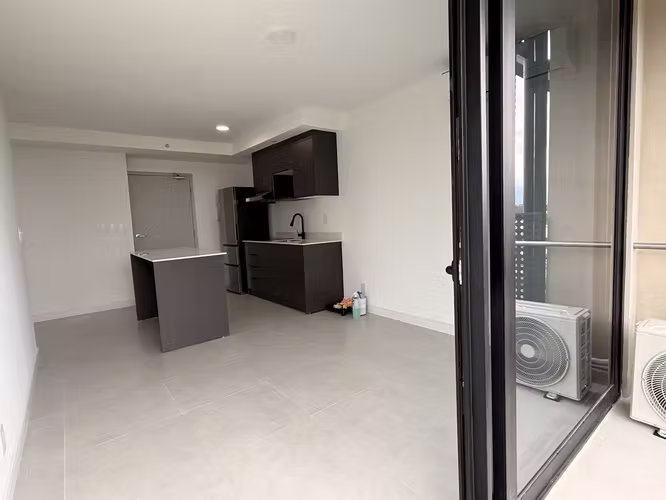 APARTAMENTO PARA ESTRENAR EN TORRE CON VISTA HERMOSA  EN ROHRMOSER - Imagen 10