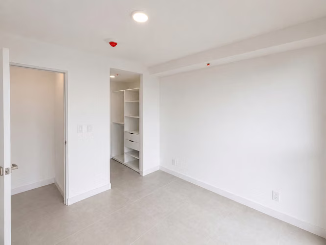 Apartamento en alquiler en Sky Garden Sabana | Línea blanca y parqueo - Imagen 11