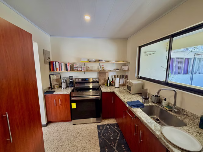  Apartamento en alquiler en Barrio Escalante | US$850 - Imagen 2