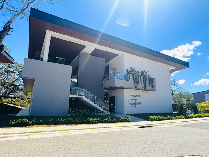  Alquiler Casa como Nueva en Condominio Lindora Village de 3 habitaciones, Santa Ana. - Imagen 17