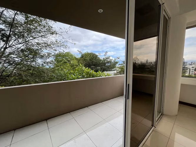 Torre de Apartamentos de Lujo con Vistas Panorámicas de San José. - Imagen 9