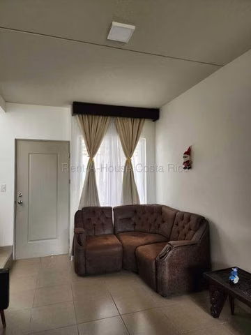 Venta de Casa en San Antonio de Alajuela. 27-408 - Imagen 9