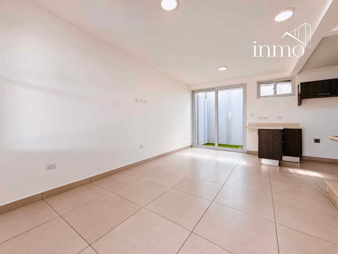 Casa de 2 hab en Alquiler en Heredia | Condominio Vidanto