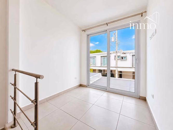 Casa de 2 hab en Alquiler en Heredia | Condominio Vidanto