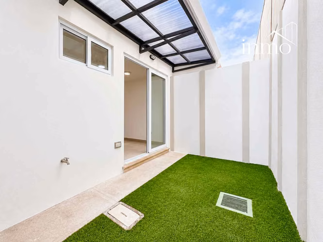 Casa de 2 hab en Alquiler en Heredia | Condominio Vidanto