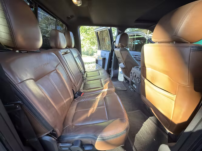 FORD F350 SUPERDUTY 6.7litro V8 Turbo Diesel 