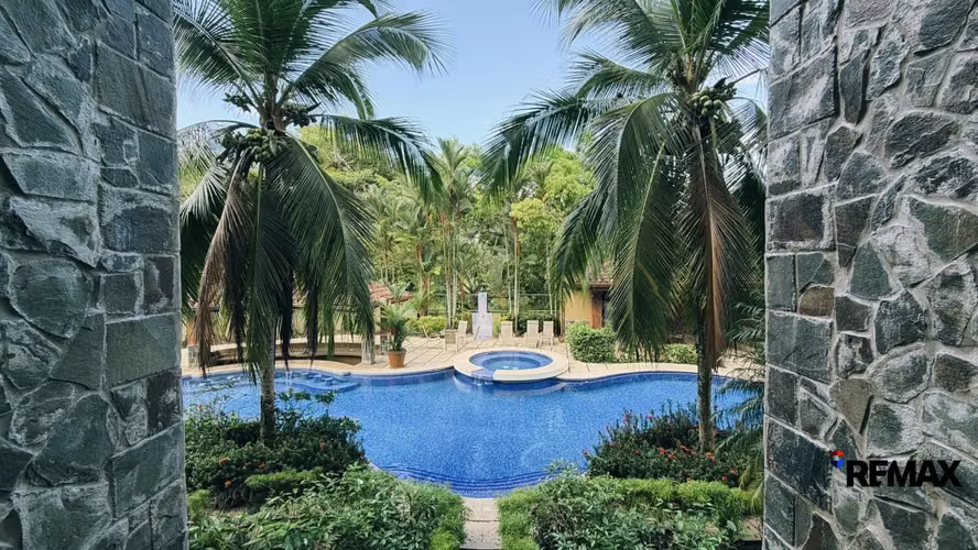 Tropical Condo to Minutos de Playa Jacó