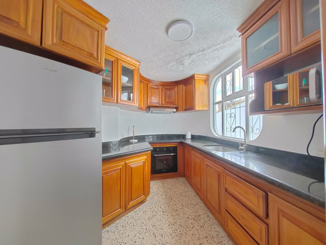 Apartamento Amoblado y Moderno en Pavas | Cerca de Embajada de EE.UU. | $1,300