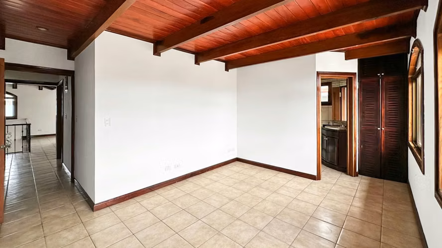 VENTA DE CASA DE LUJO | PRECIO DE OPORTUNIDAD | 4 ESTACIONAMIENTOS | 545M2 - Imagen 7