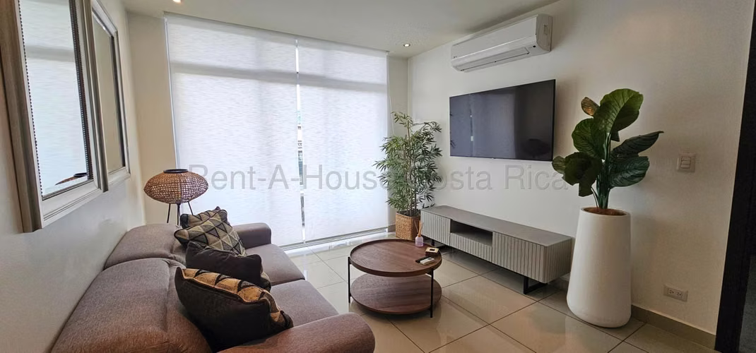 OPORTUNIDAD EN ALQUILER HERMOSO APARTAMENTO AMUEBLADO EN SANTA ANA MP27-476 - Imagen 4