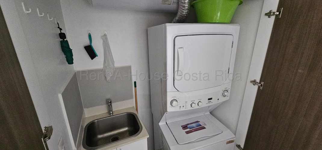 OPORTUNIDAD EN ALQUILER HERMOSO APARTAMENTO AMUEBLADO EN SANTA ANA MP27-476 - Imagen 11