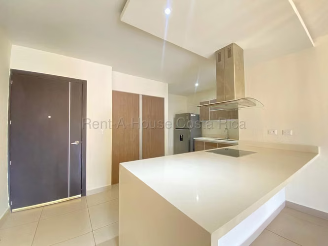 ESPECTACULAR APARTAMENTO EN ALQUILER EN SANTA ANA.  LISTO PARA HABITAR! MP 27-664 - Imagen 7