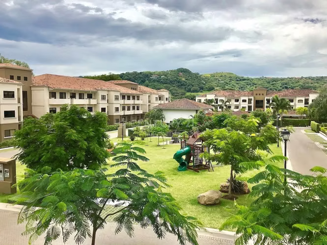 ALQUILER APARTAMENTO CON LÍNEA BLANCA, CONDOMINIO MONTESOL, SANTA ANA - Imagen 2