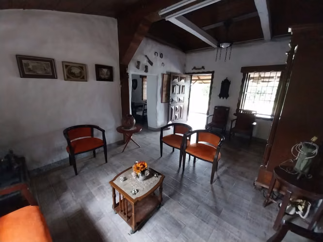 Casa amueblada en alquiler en Piedades, Santa Ana: una residencia con carácter tradicional (ref : 102) - Imagen 4