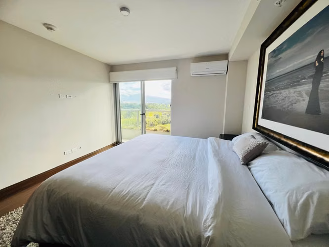 Hermoso apartamento en La Uruca con amenidades - Imagen 4