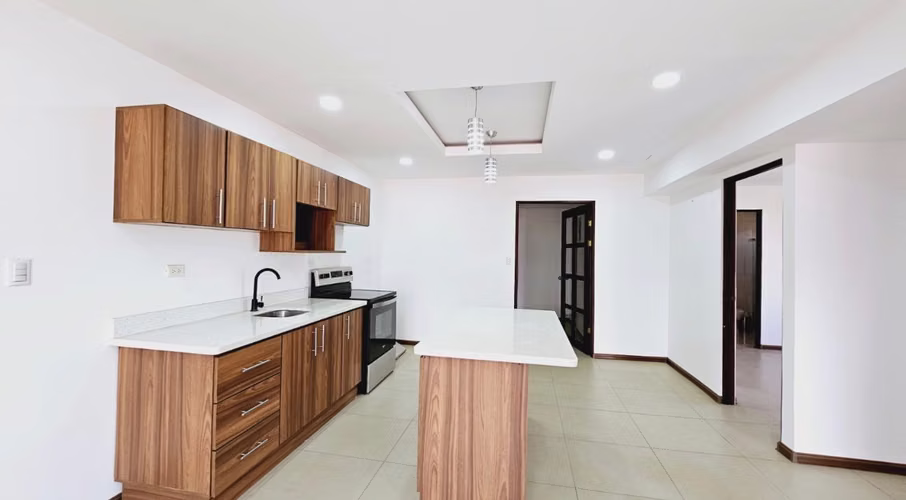  ¡SE ALQUILA APARTAMENTO EN LA URUCA (CERCA HOSPITAL DEL TRAUMA) ! 