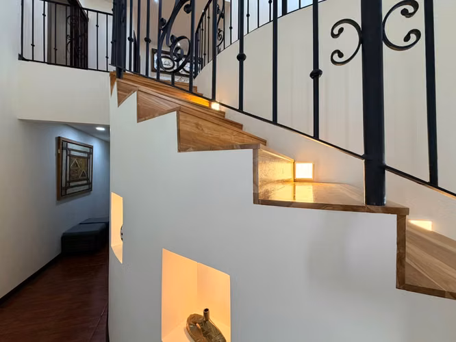 SE VENDE CASA INDEPENDIENTE EN PIEDADES DE SANTA ANA DE LUJO  - Imagen 2