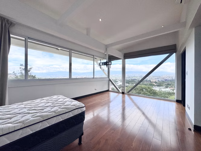 Preciosa casa con vistas en Escazú por La Paco - Imagen 15