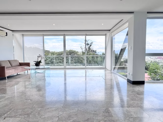 Preciosa casa con vistas en Escazú por La Paco - Imagen 9