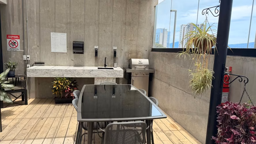 Hermoso apartamento en Rohrmoser con amenidades - Imagen 12