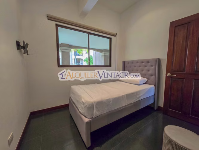 Via Nova Santa Ana Pozos! Penthouse amueblado con vista - Imagen 17