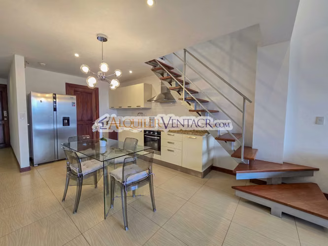 Via Nova Santa Ana Pozos! Penthouse amueblado con vista - Imagen 11
