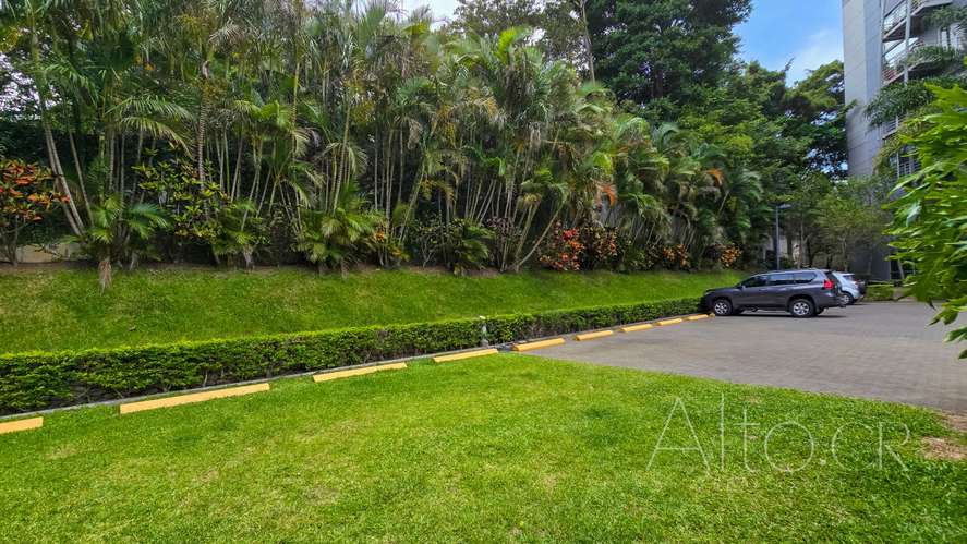 APARTAMENTO AMUEBLADO 3 HABITACIONES | LOS LAURELES | ZONA PREMIUM - Imagen 14
