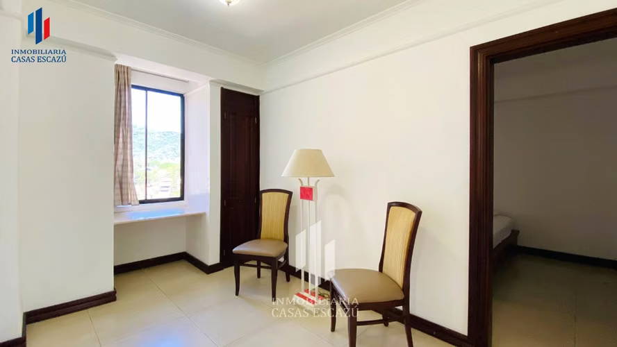 Apartamento Amueblado con Vista, 2 Dorm + Oficina, 2 Parqueos, San Rafael de Escazú - Imagen 12