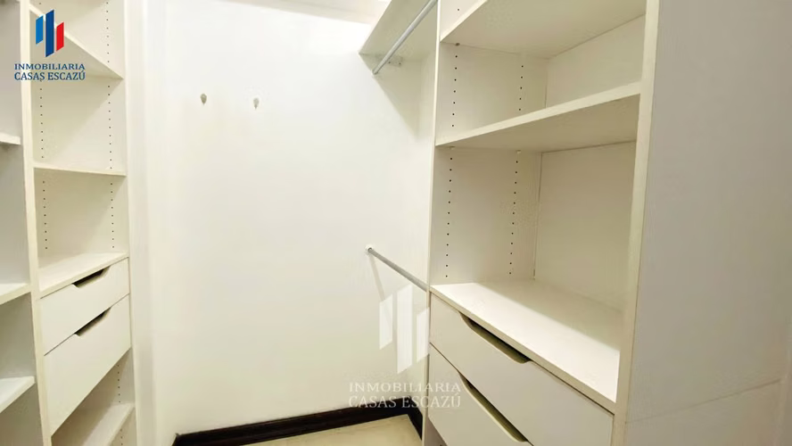 Apartamento Amueblado con Vista, 2 Dorm + Oficina, 2 Parqueos, San Rafael de Escazú - Imagen 11