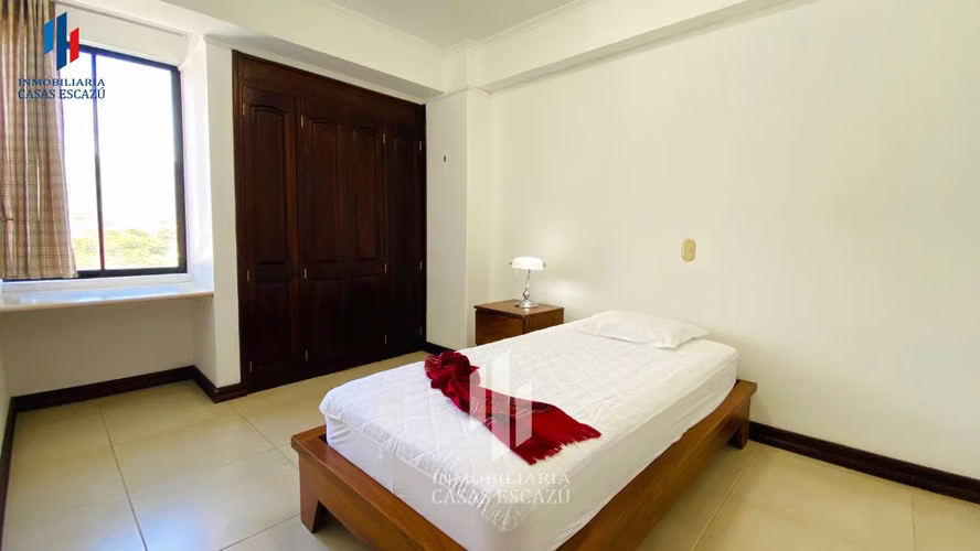 Apartamento Amueblado con Vista, 2 Dorm + Oficina, 2 Parqueos, San Rafael de Escazú - Imagen 10