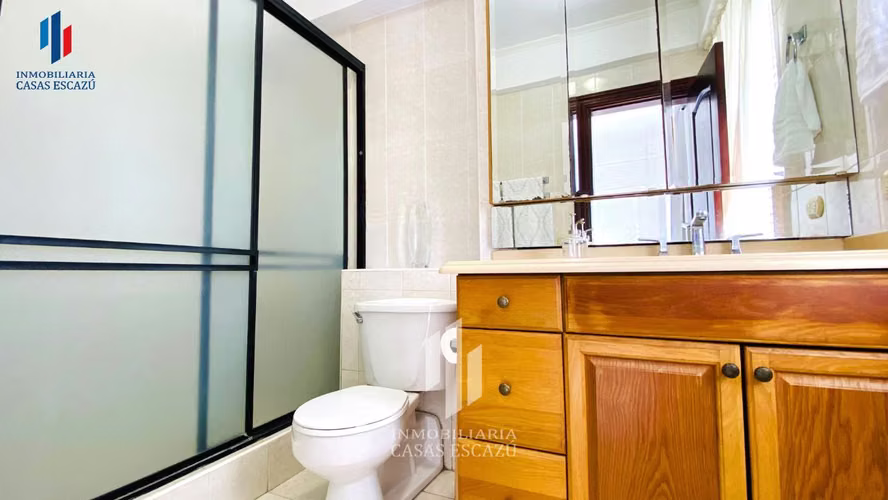 Apartamento Amueblado con Vista, 2 Dorm + Oficina, 2 Parqueos, San Rafael de Escazú - Imagen 9