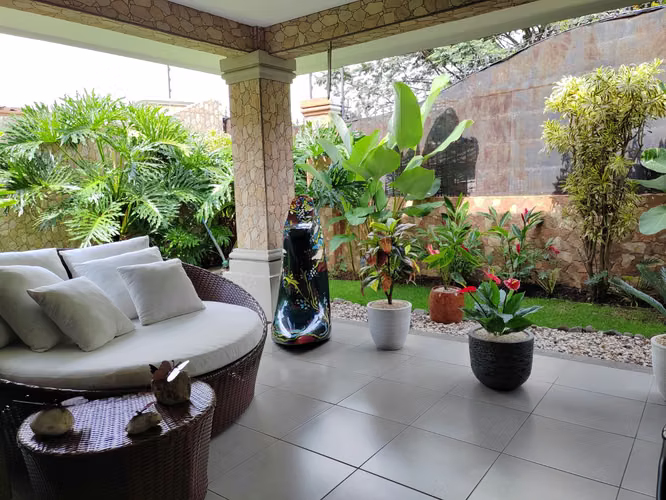 UNA PROPIEDAD EXTRAORDINARIA EN ESCAZÚ| VILLAS DE VALENCIA - Imagen 6