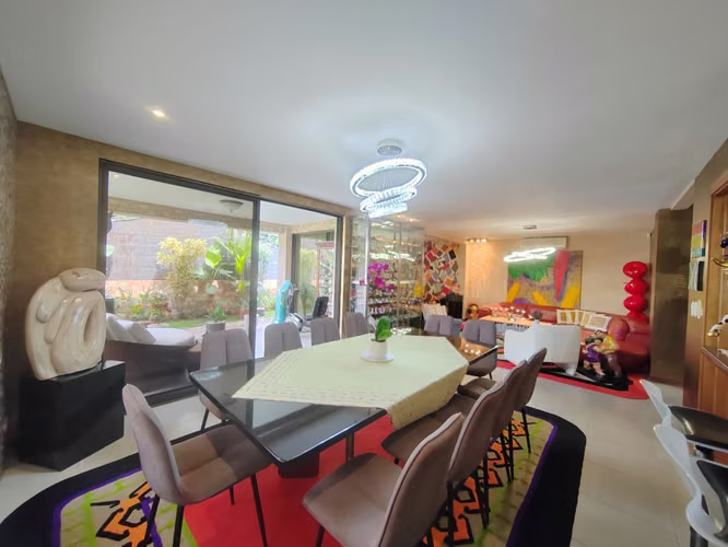 UNA PROPIEDAD EXTRAORDINARIA EN ESCAZÚ| VILLAS DE VALENCIA - Imagen 4