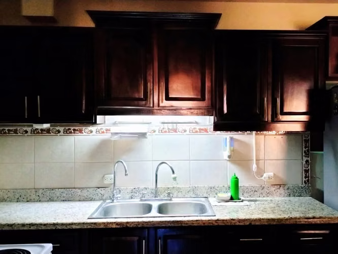 Casa en venta en Residencial del Río, Liberia, con jardín y balcón - Imagen 5