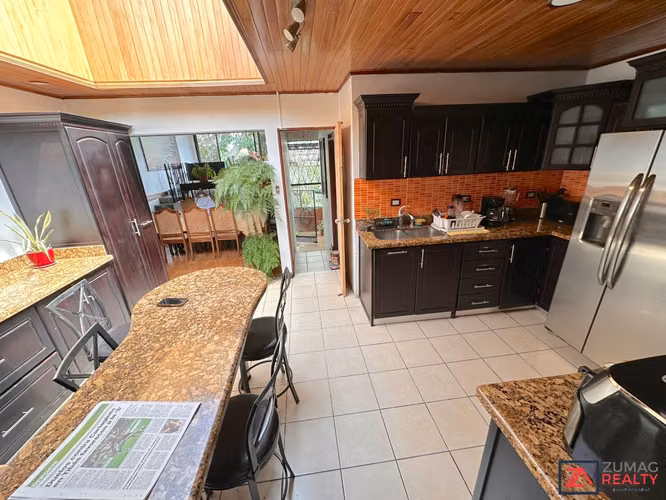 VENTA CASA EN ANONOS, ESCAZÚ | 3+1 HAB | EN RESIDENCIAL - Imagen 4