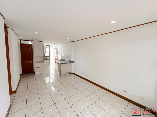 ALQUILER APARTAMENTO | URUCA | 2 HAB/1 PARQ | PRIMER PISO