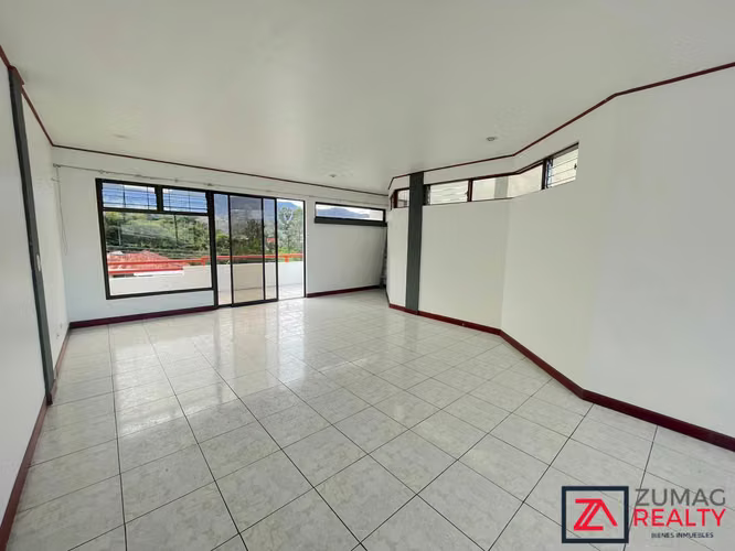 ALQUILER CASA | SABANA SUR | 2 HAB/2 PARQ | TERRAZA