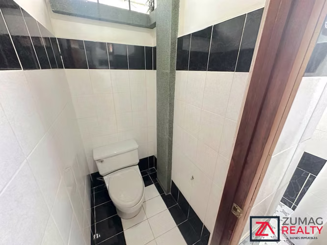 ALQUILER CASA | SABANA SUR | 2 HAB/2 PARQ | TERRAZA