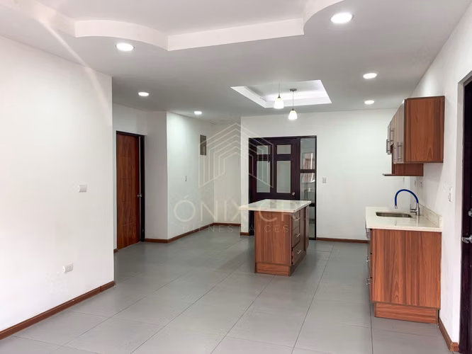 Alquiler Apartamento En Uruca a 300m de Hospital México en Primer Piso 2 Habitaciones - Imagen 2